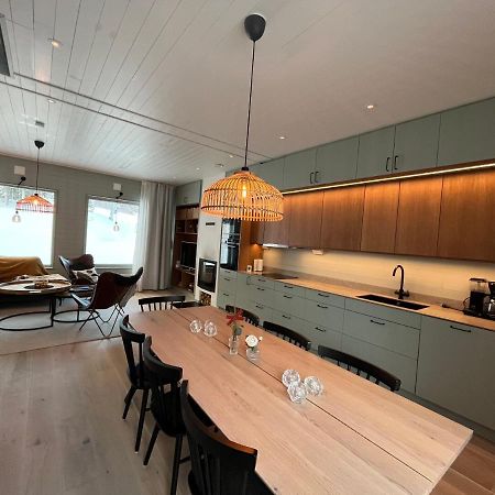 Kavan Townhouse Funaesdalen ภายนอก รูปภาพ