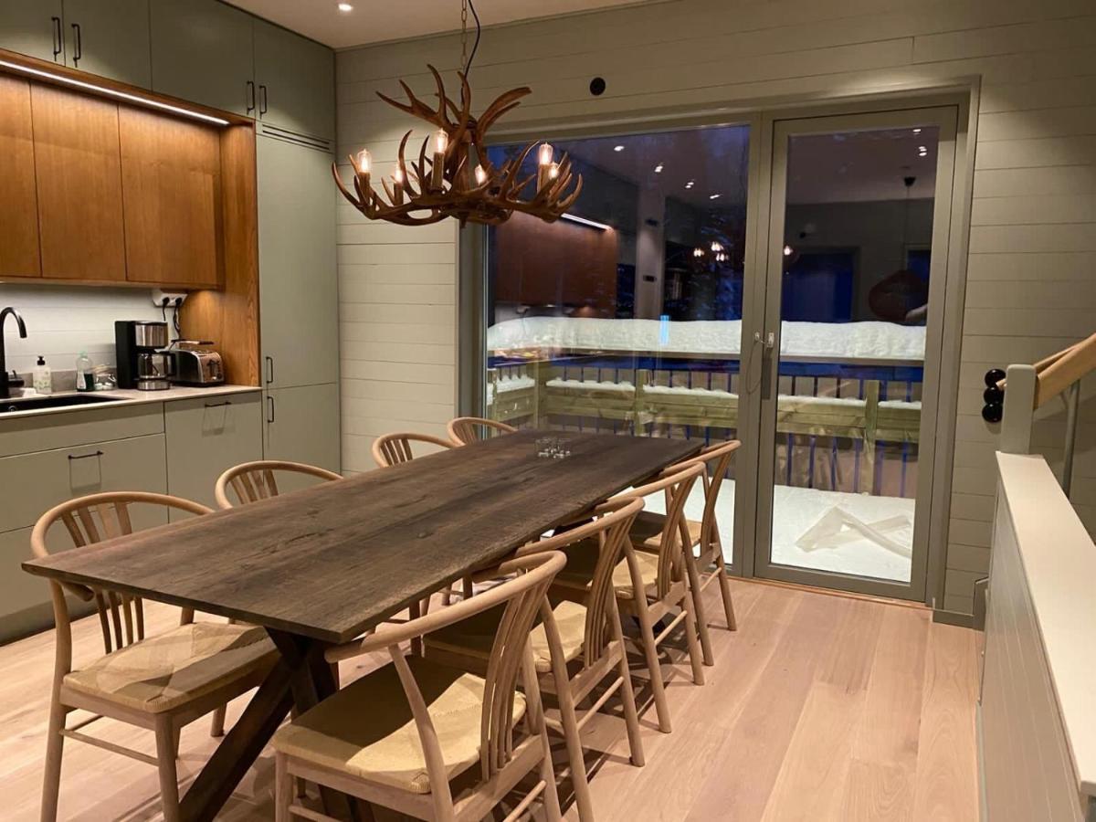 Kavan Townhouse Funaesdalen ภายนอก รูปภาพ