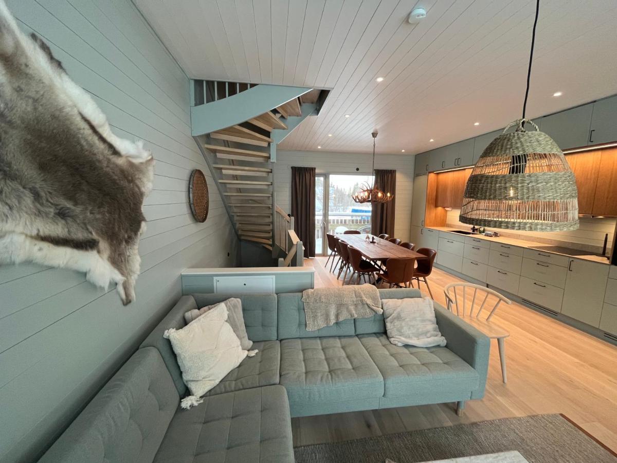 Kavan Townhouse Funaesdalen ภายนอก รูปภาพ