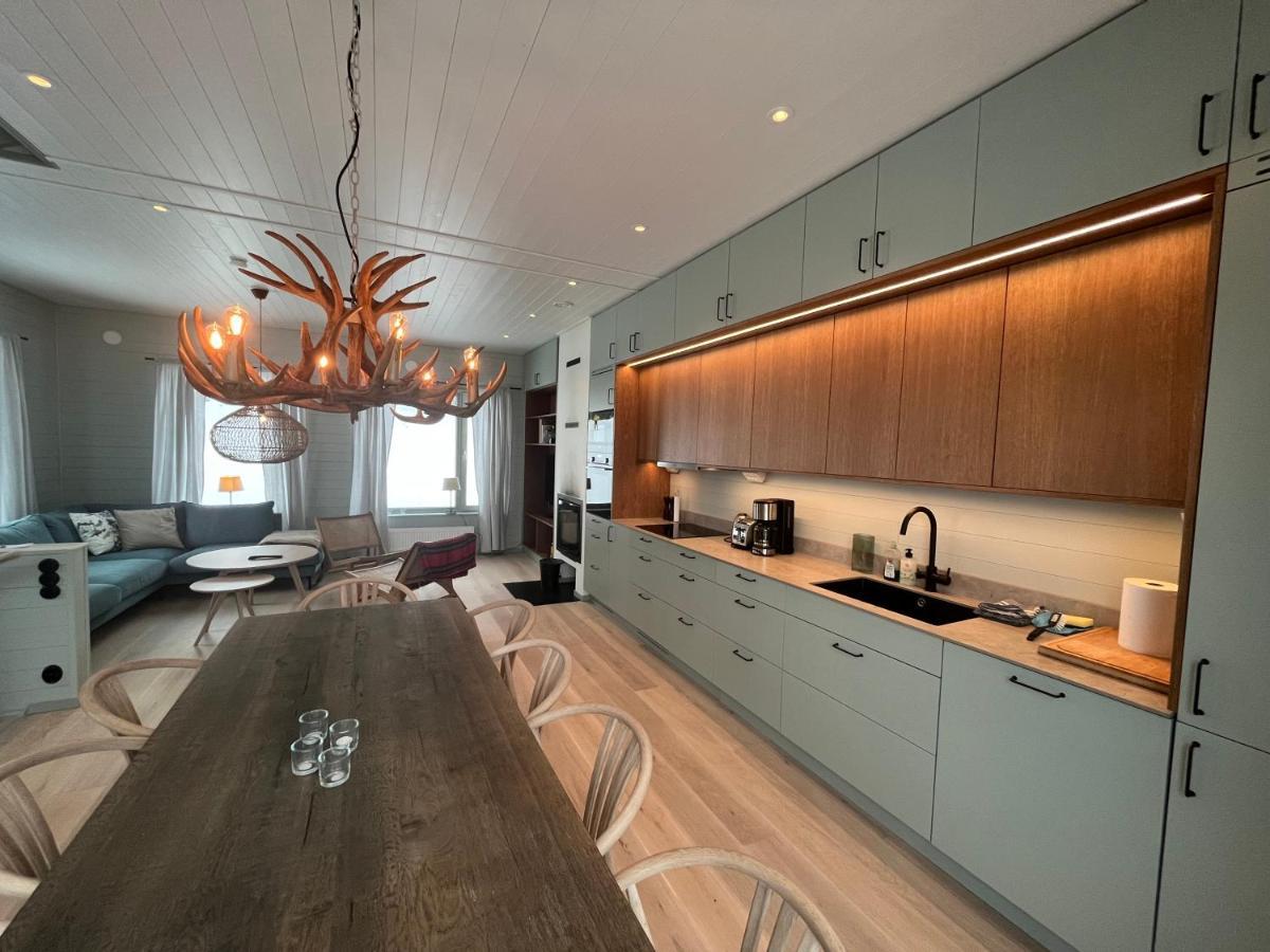 Kavan Townhouse Funaesdalen ภายนอก รูปภาพ